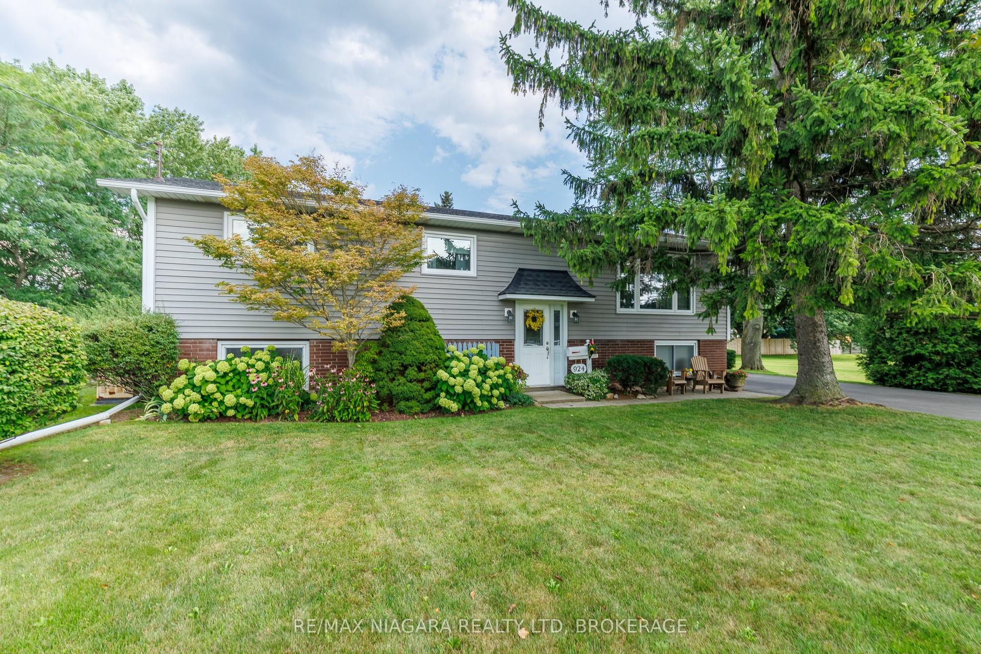 924 Daytona Drive, Fort Erie — Detached for sale, photo 1