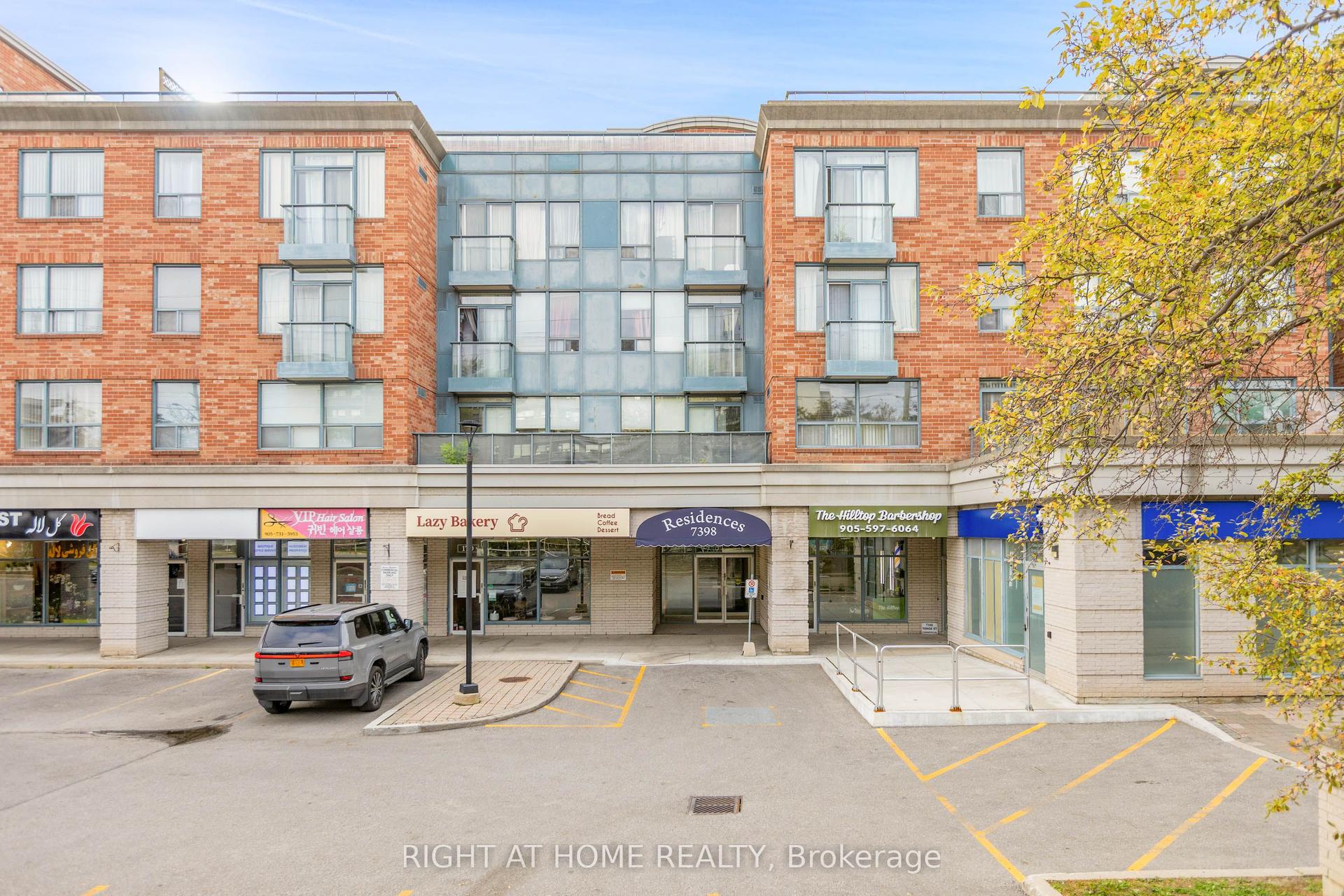7398 Yonge Street 107A #107A — photo 1