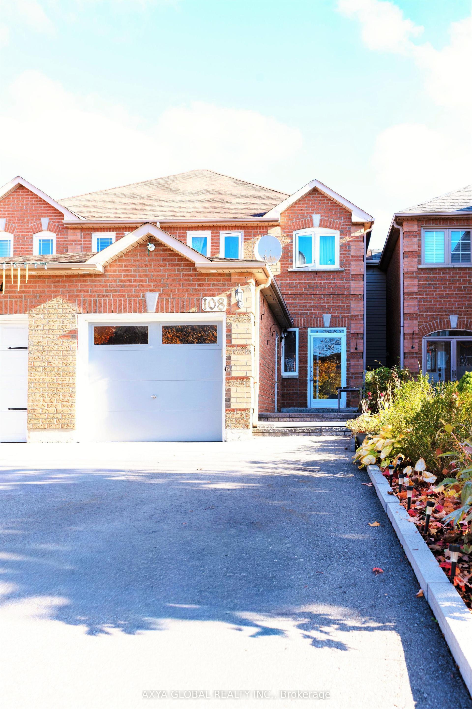 108 Lent Crescent, Brampton — Semi-Detached for lease, photo 1
