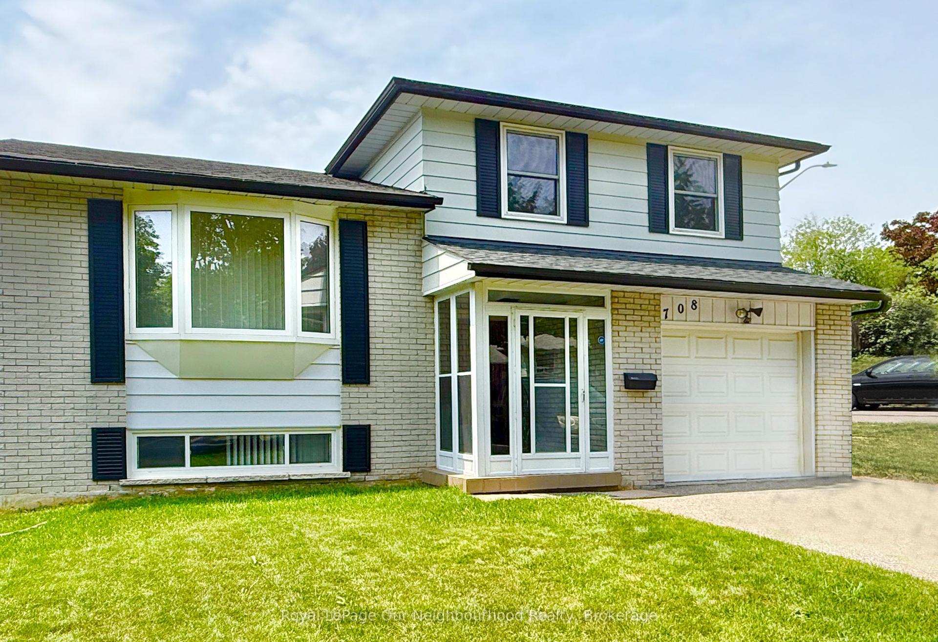 708 Waverly Street N, Oshawa — Detached for sale, photo 1