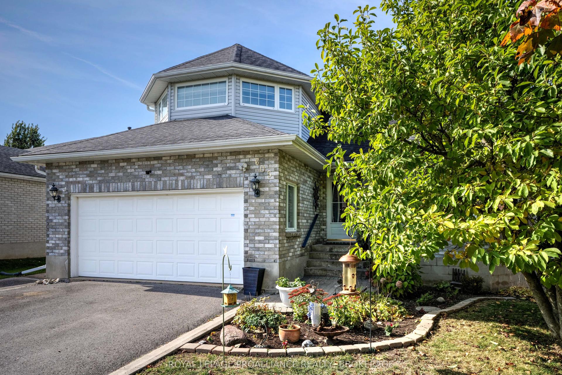 605 Fernmoor Drive — photo 1