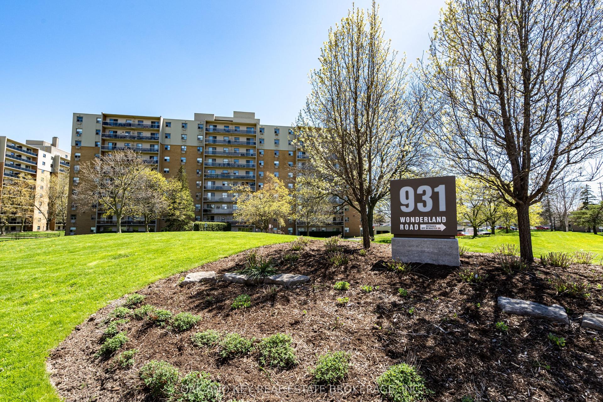 931 WONDERLAND RD Road S 1007 #1007 — photo 1