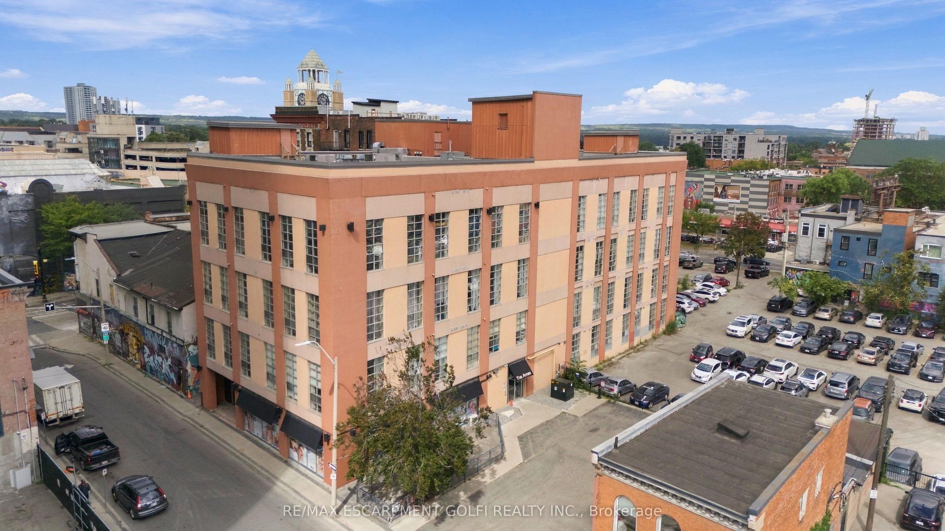 11 REBECCA Street 105 #105, Hamilton — Condo for sale, photo 1