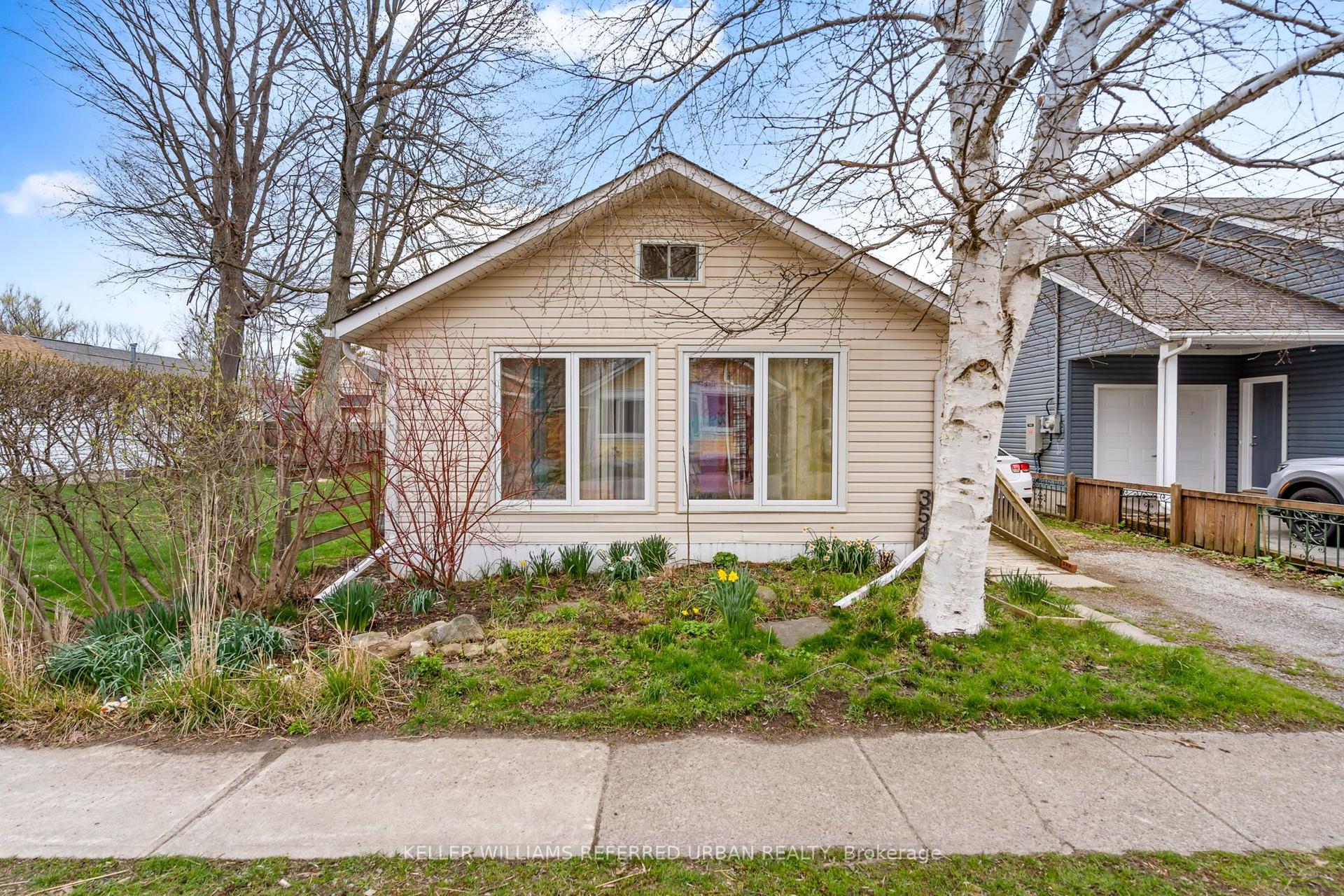 354 Elmwood Avenue — photo 1