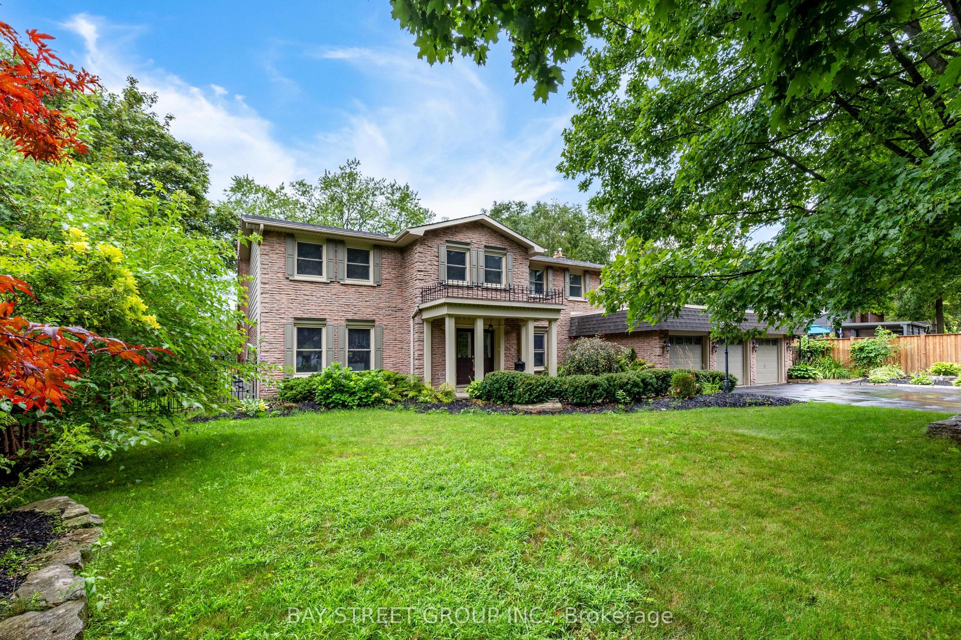 244 Colchester Drive, Oakville — Detached for sale, photo 1