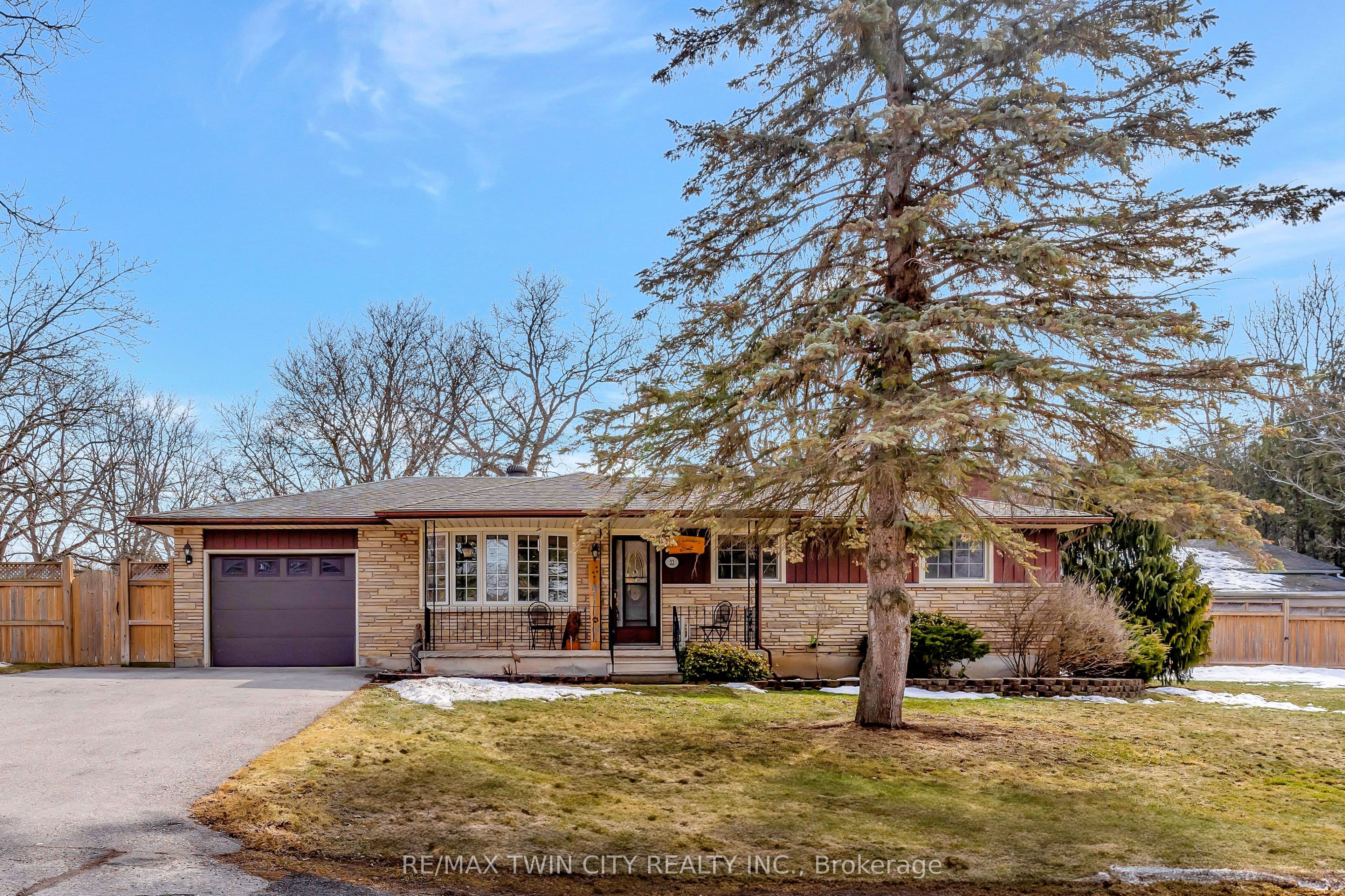 22 Victoria Street — photo 1