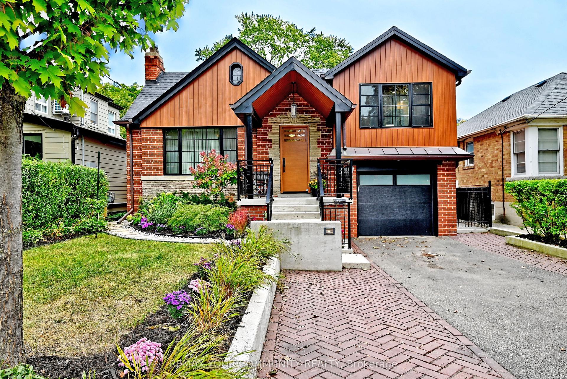 141 Prince Edward Drive S, Toronto — Detached for sale, photo 1