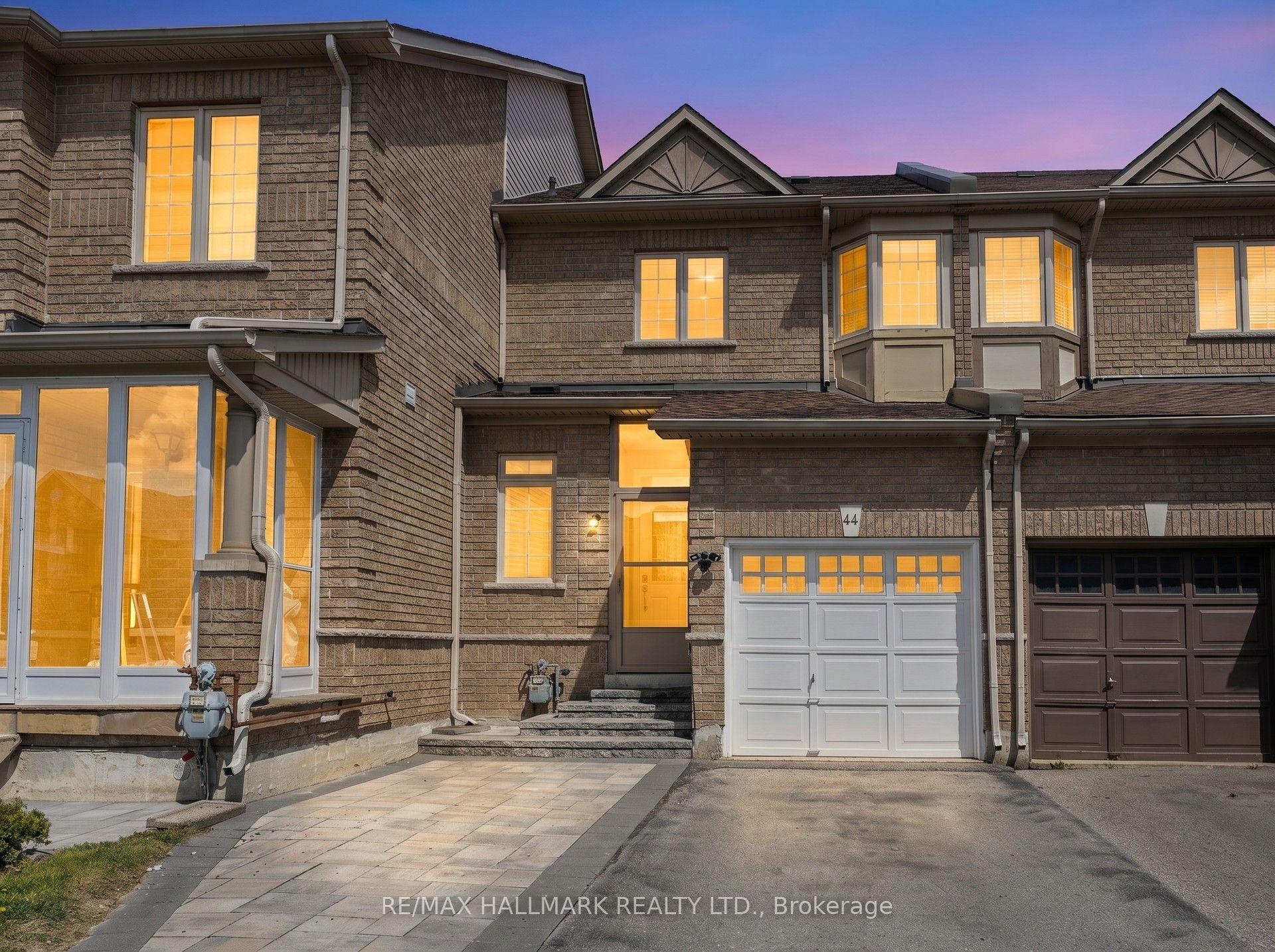 44 Venture Avenue — photo 1