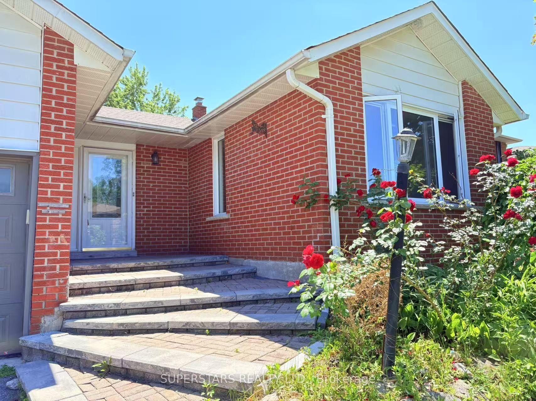 289 Plymouth Trail Upper #Upper, Newmarket — Detached for lease, photo 1