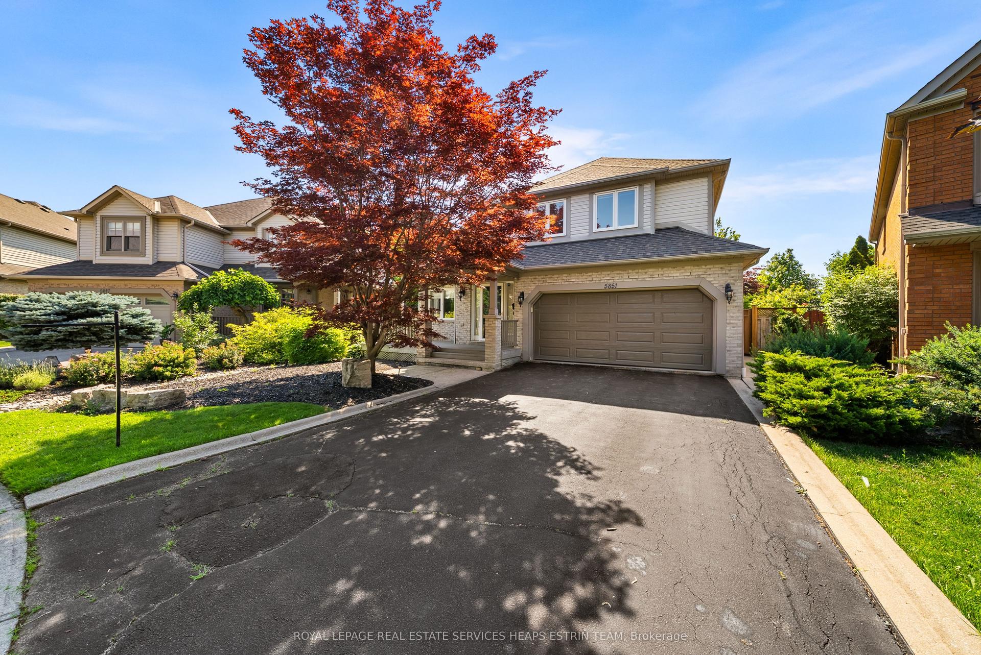 5851 Cornell Crescent, Mississauga — Detached for sale, photo 1