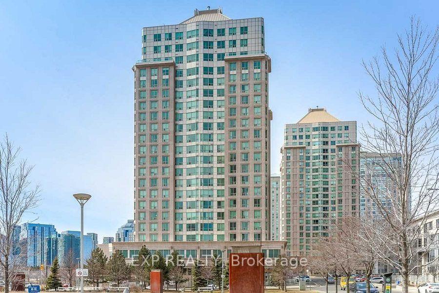 8 Lee Centre Drive PH207 #PH207 — photo 1