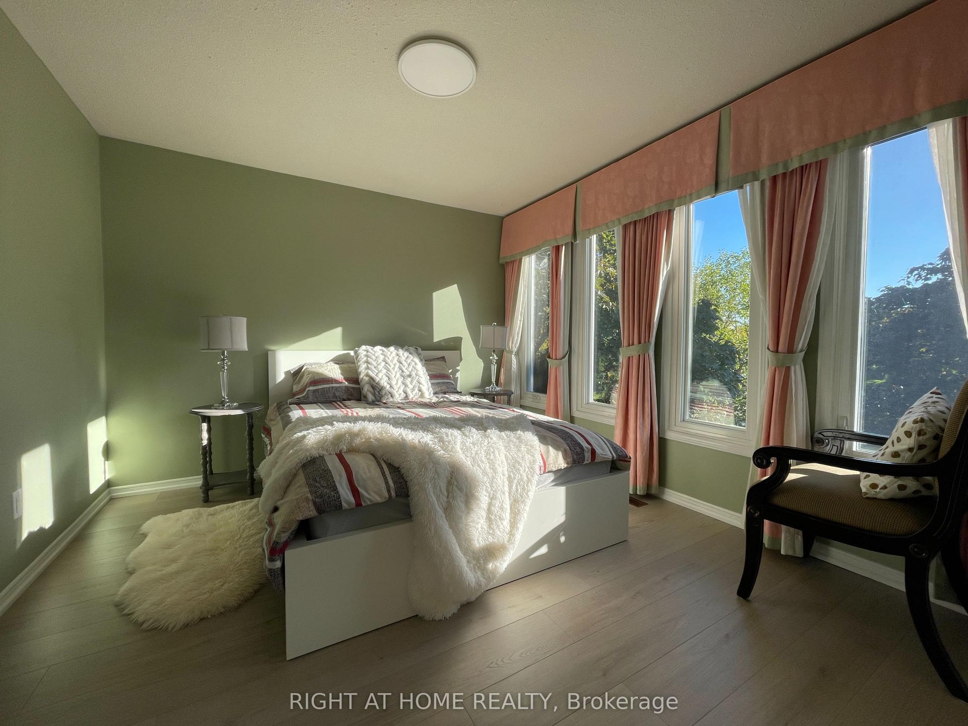 1163 Rosethorne Road Upper #Upper, Oakville — Detached for lease, photo 1