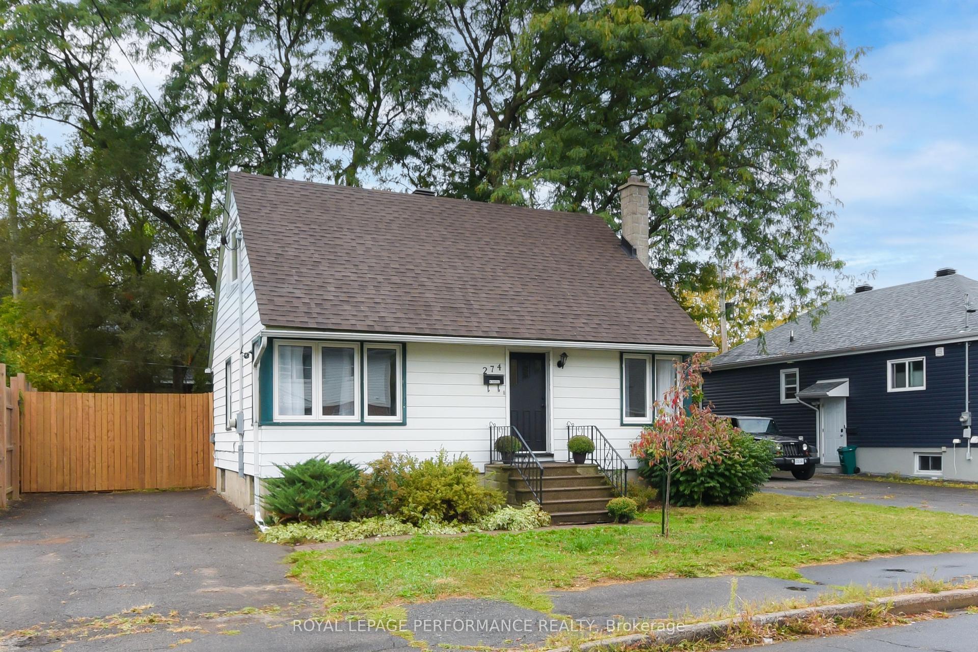 274 Queen Mary Street — photo 1