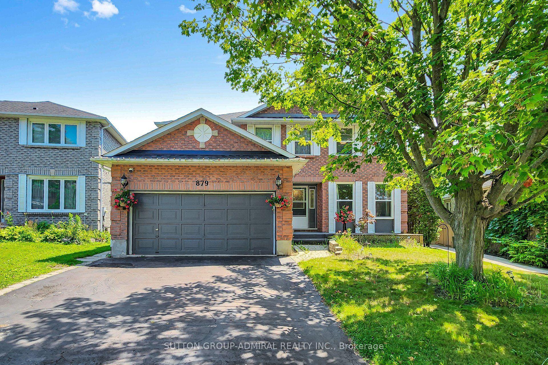 879 Peggoty Circle, Oshawa — Detached for sale, photo 1
