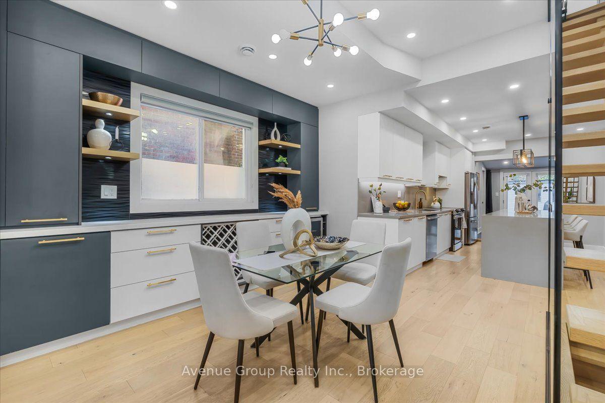 811 Dovercourt Road, Toronto — Semi-Detached for sale, photo 1