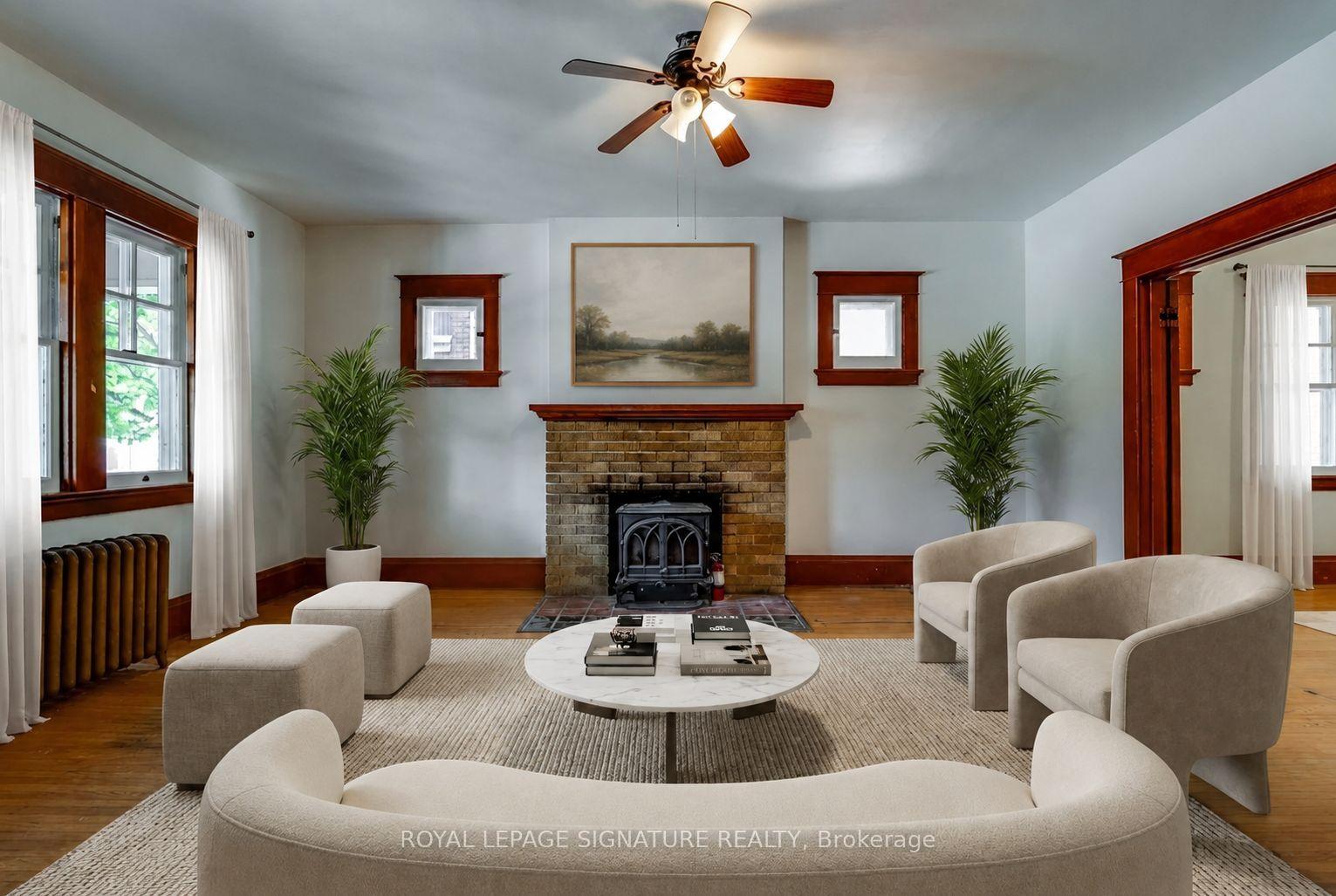 293 Albert Street, Kingston — Detached for sale, photo 1