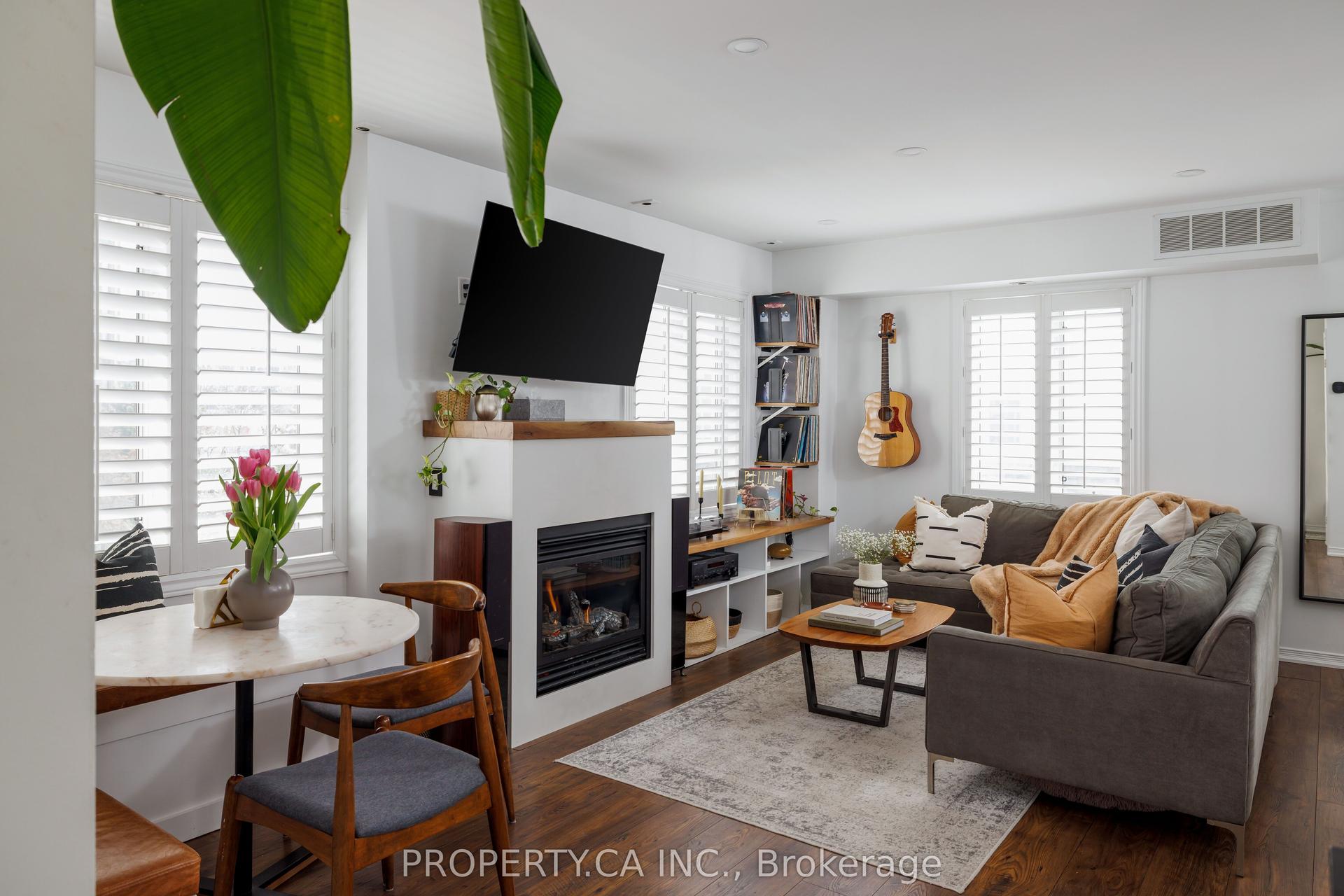 12 Sudbury Street 819 #819, Toronto — Condo Town for sale, photo 1