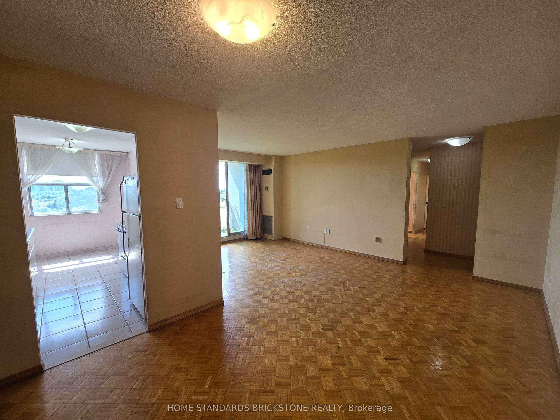 205 Hilda Avenue 802 #802 — photo 1