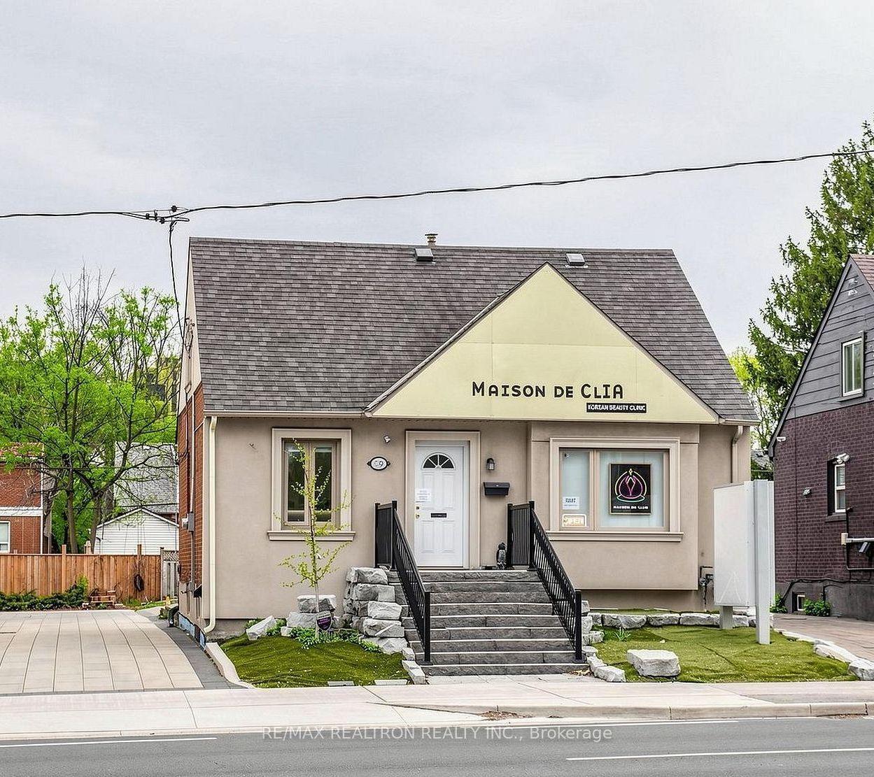 99 Sheppard Avenue E, Toronto — Detached for sale, photo 1