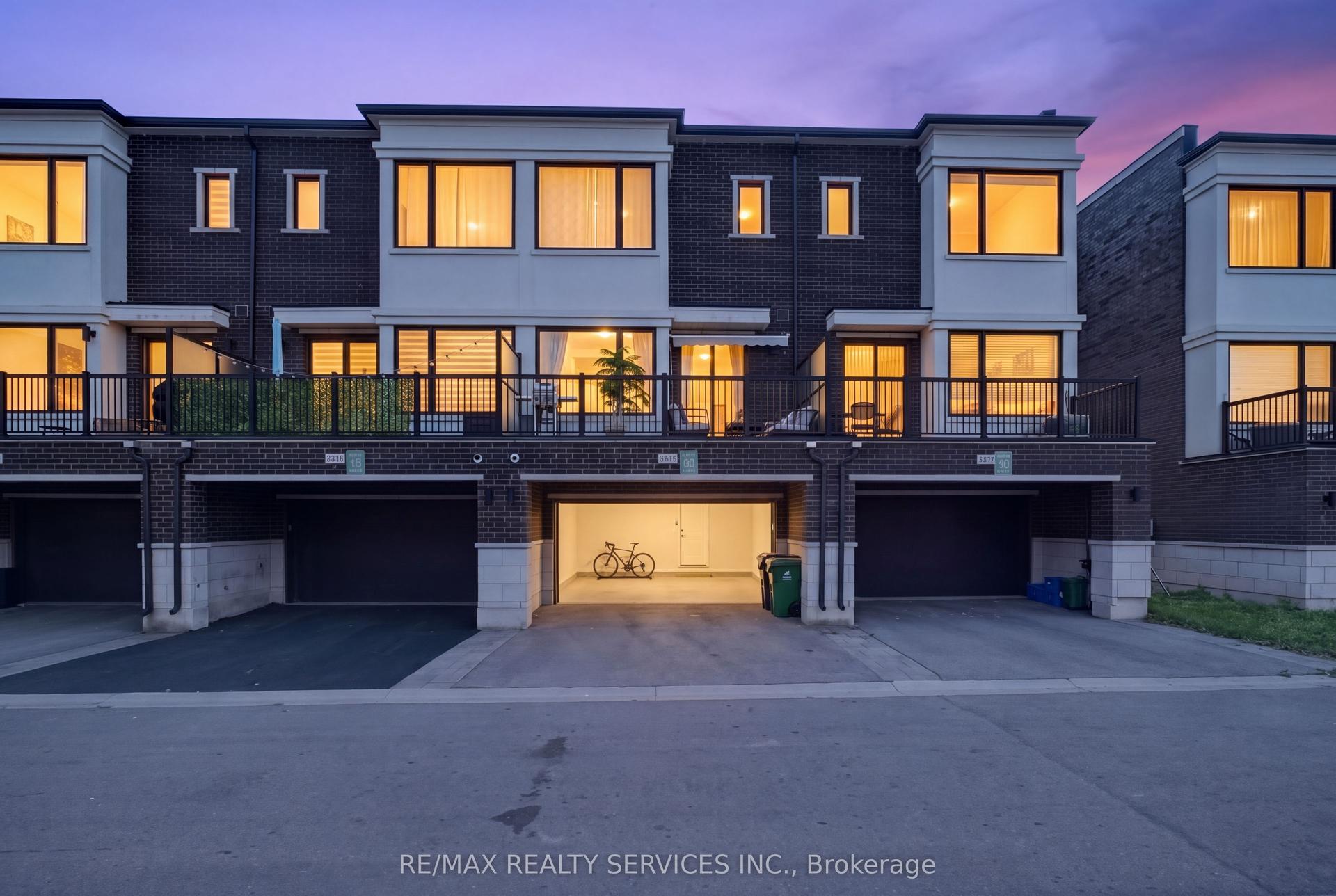 3878 Major Mackenzie Drive W, Vaughan — Townhouse for sale, photo 1