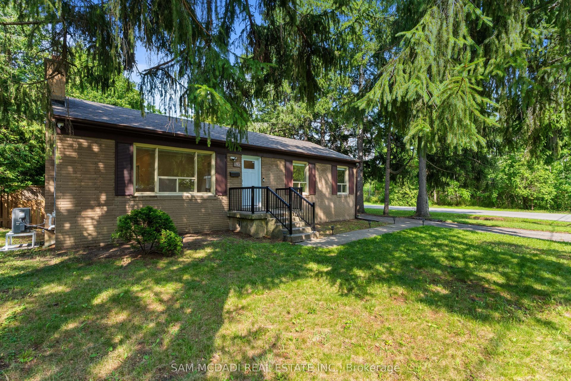 1153 Mona - BSMT Road, Mississauga — Detached for lease, photo 1