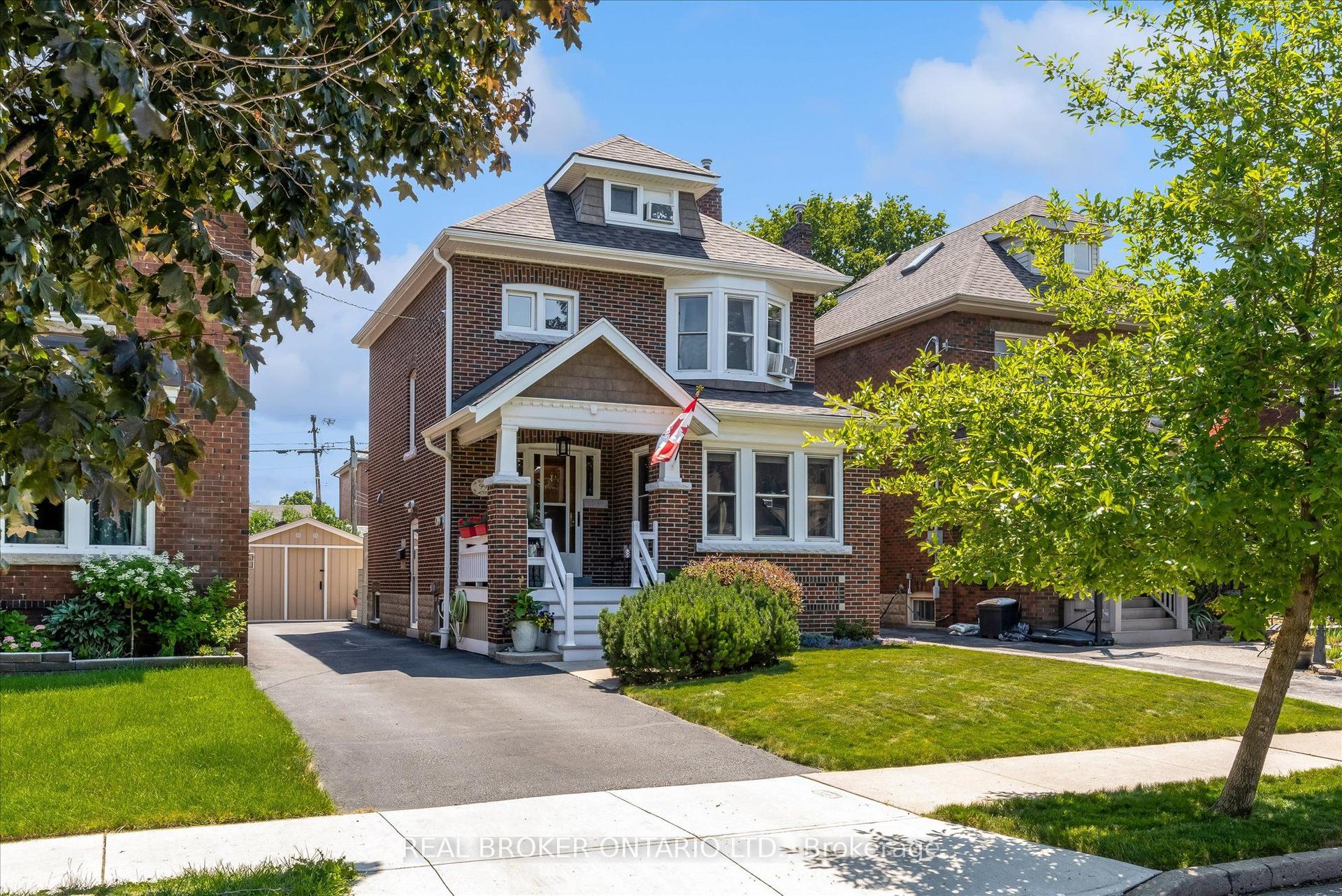 99 Tuxedo Avenue S, Hamilton — Detached for sale, photo 1