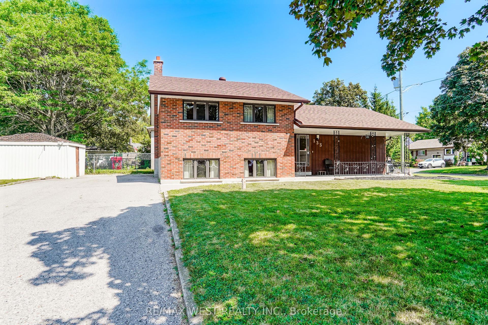 133 Sussex Street, Oshawa — Detached for sale, photo 1
