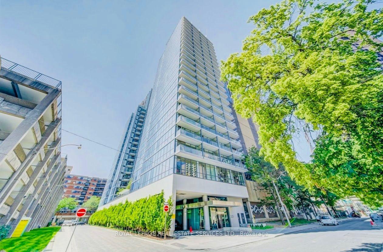 210 Simcoe Street 906 #906, Toronto — Condo for lease, photo 1
