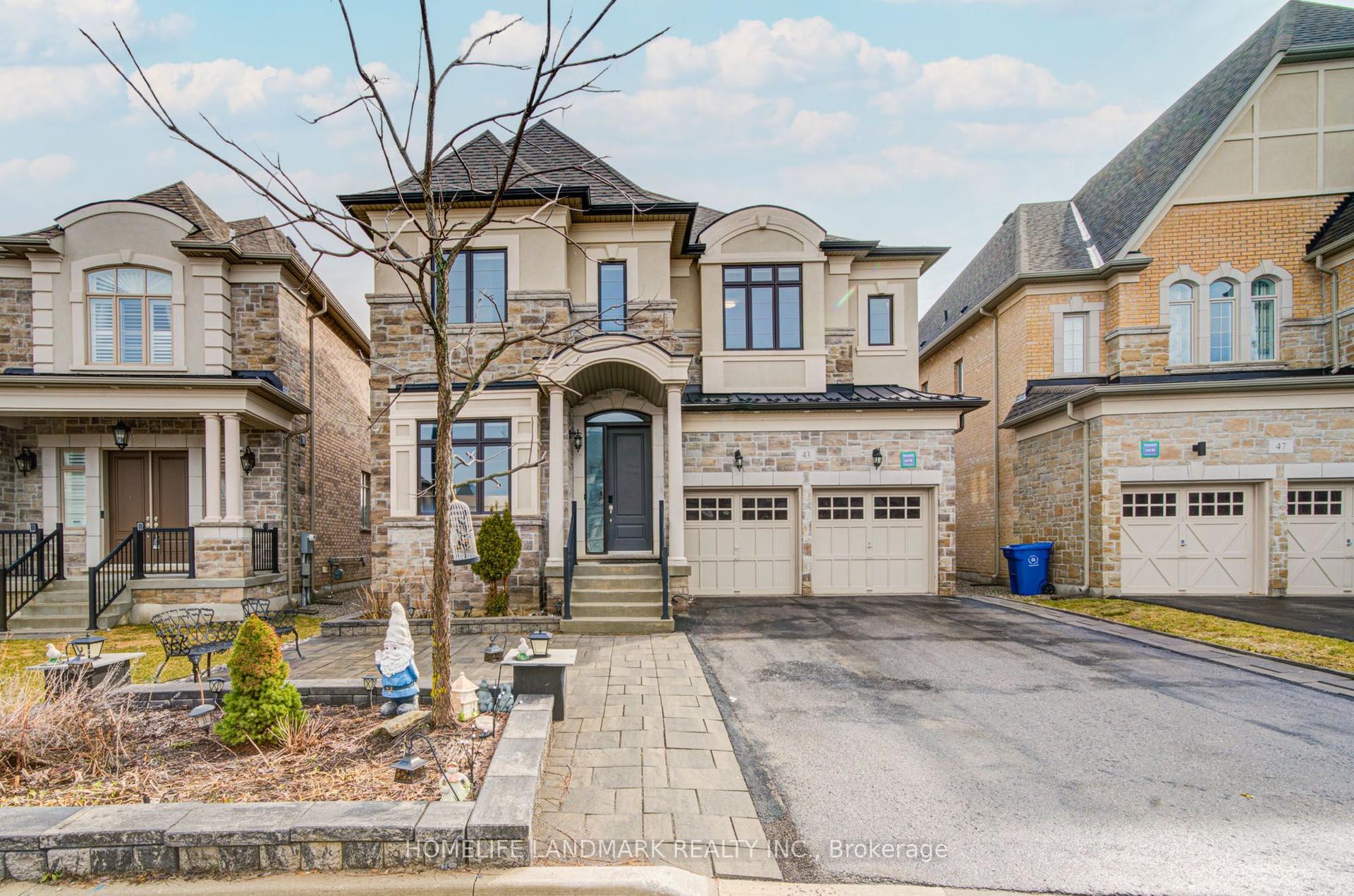 43 Mike Boshevski Court, Aurora — Detached for sale, photo 1