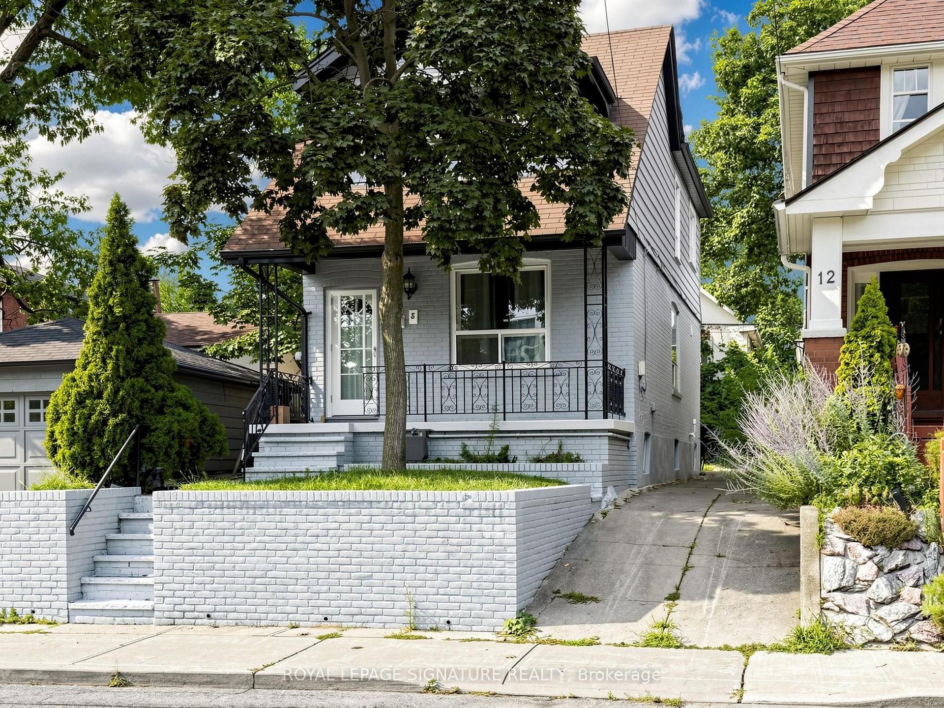 8 Harris Avenue, Toronto — Detached for sale, photo 1