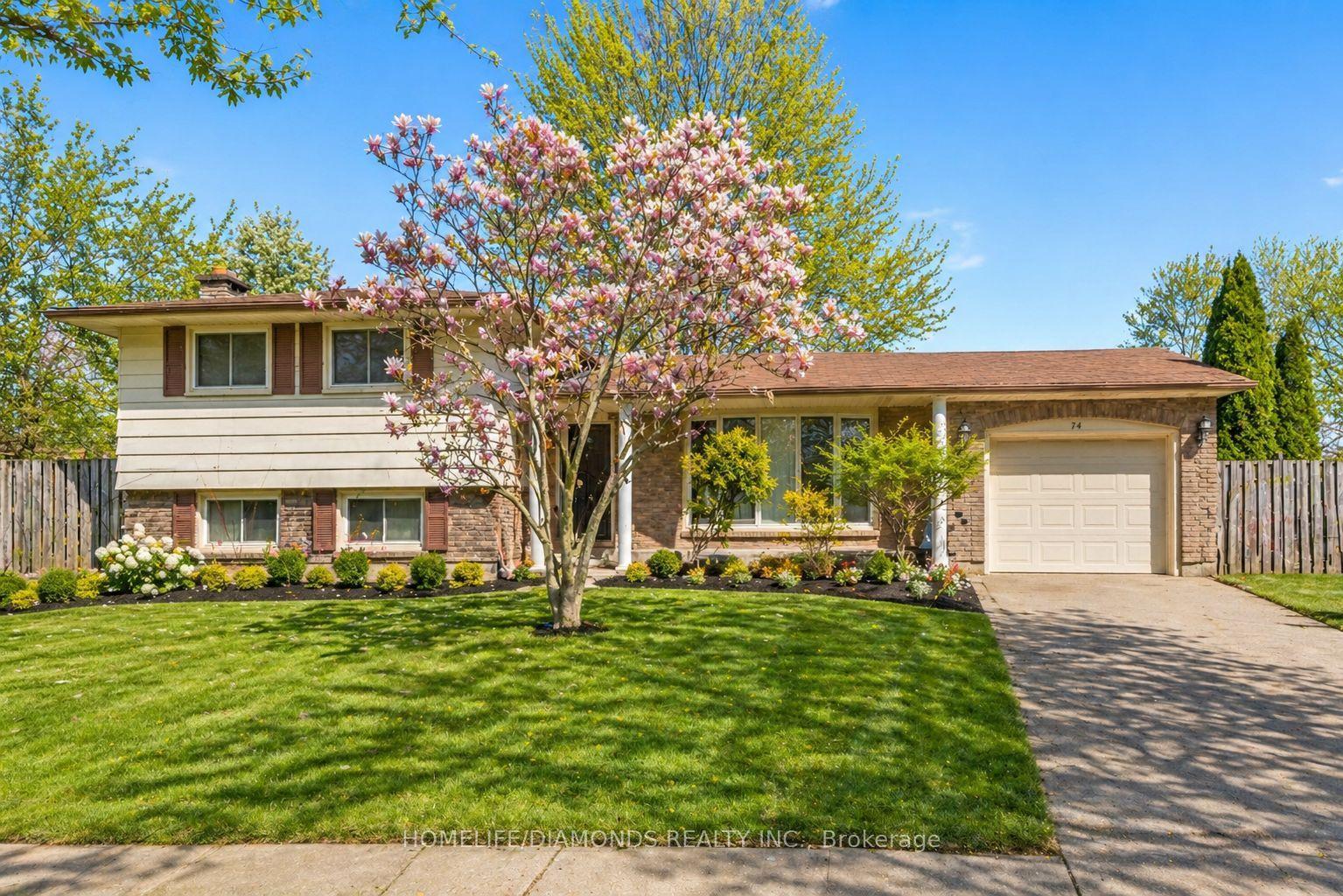 74 Macoomb Drive, Welland — Detached for sale, photo 1