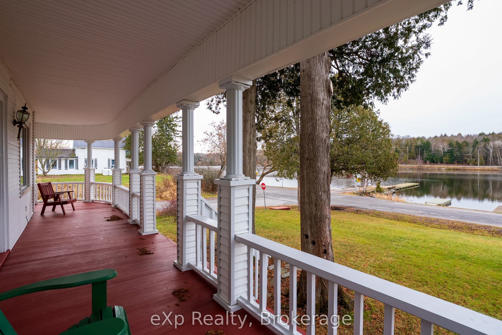 2 Henry Street — photo 1