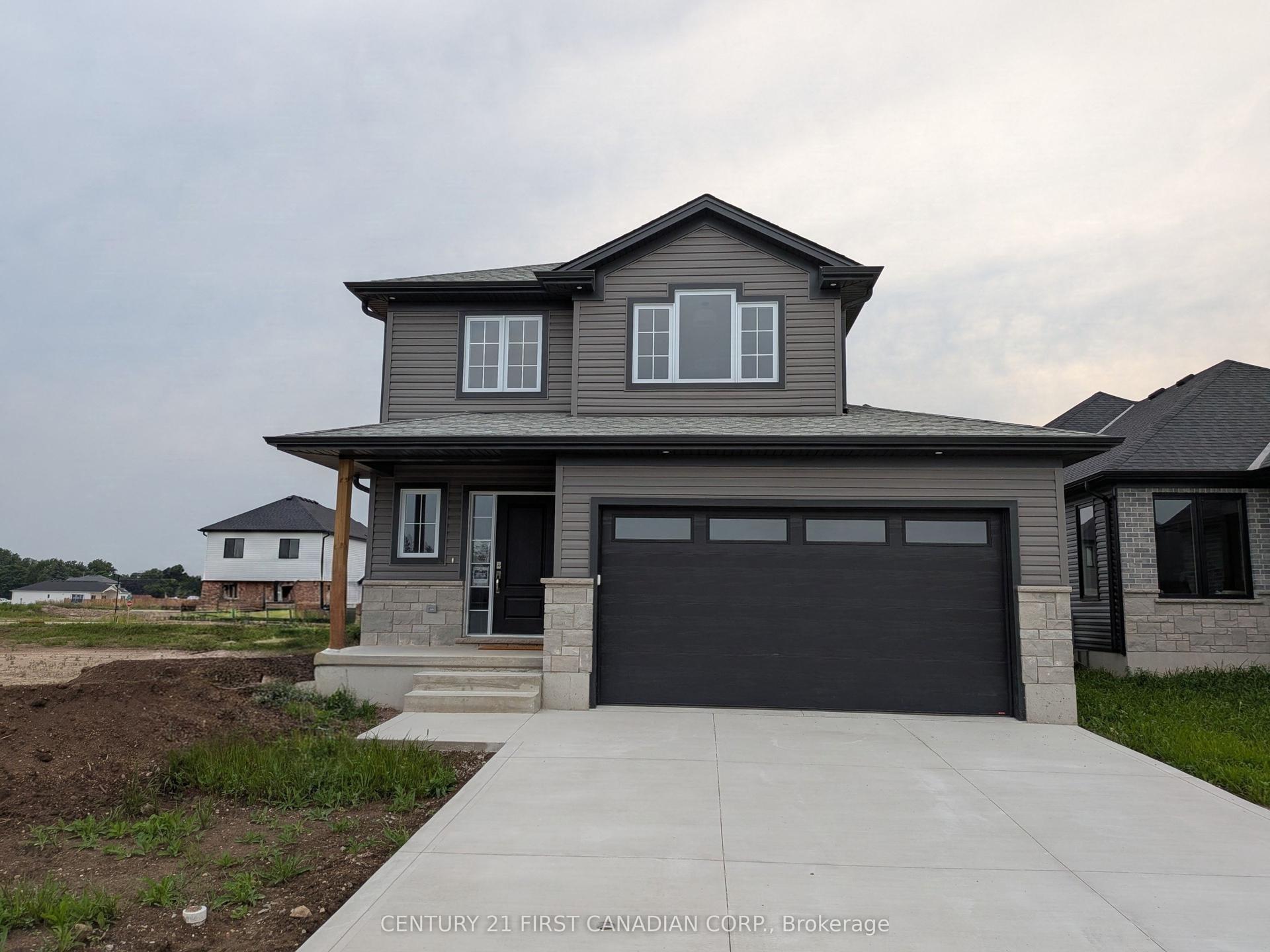9 Postma Crescent, North Middlesex — Detached for sale, photo 1