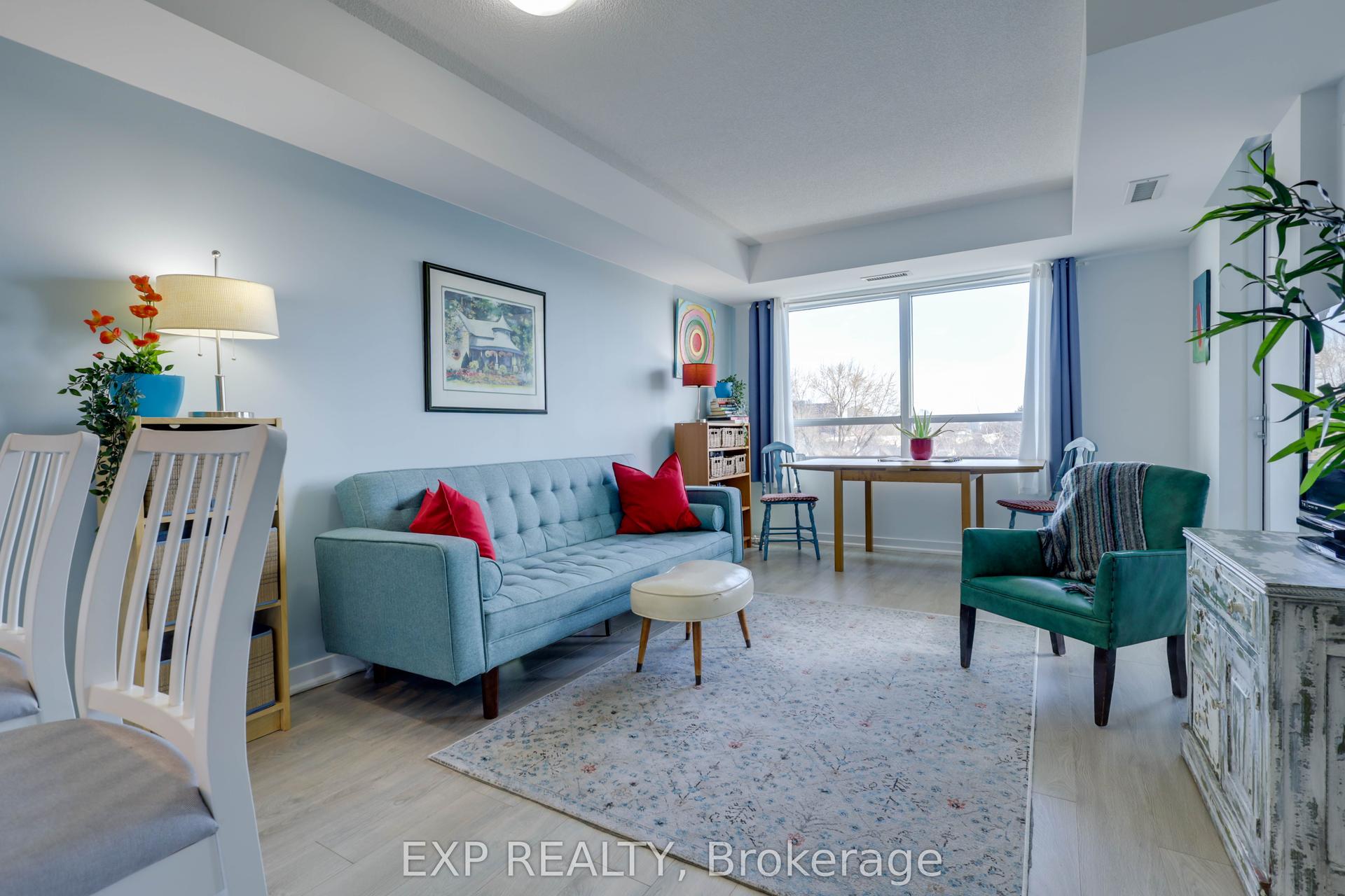 8 Trent Avenue 410 #410 — photo 1