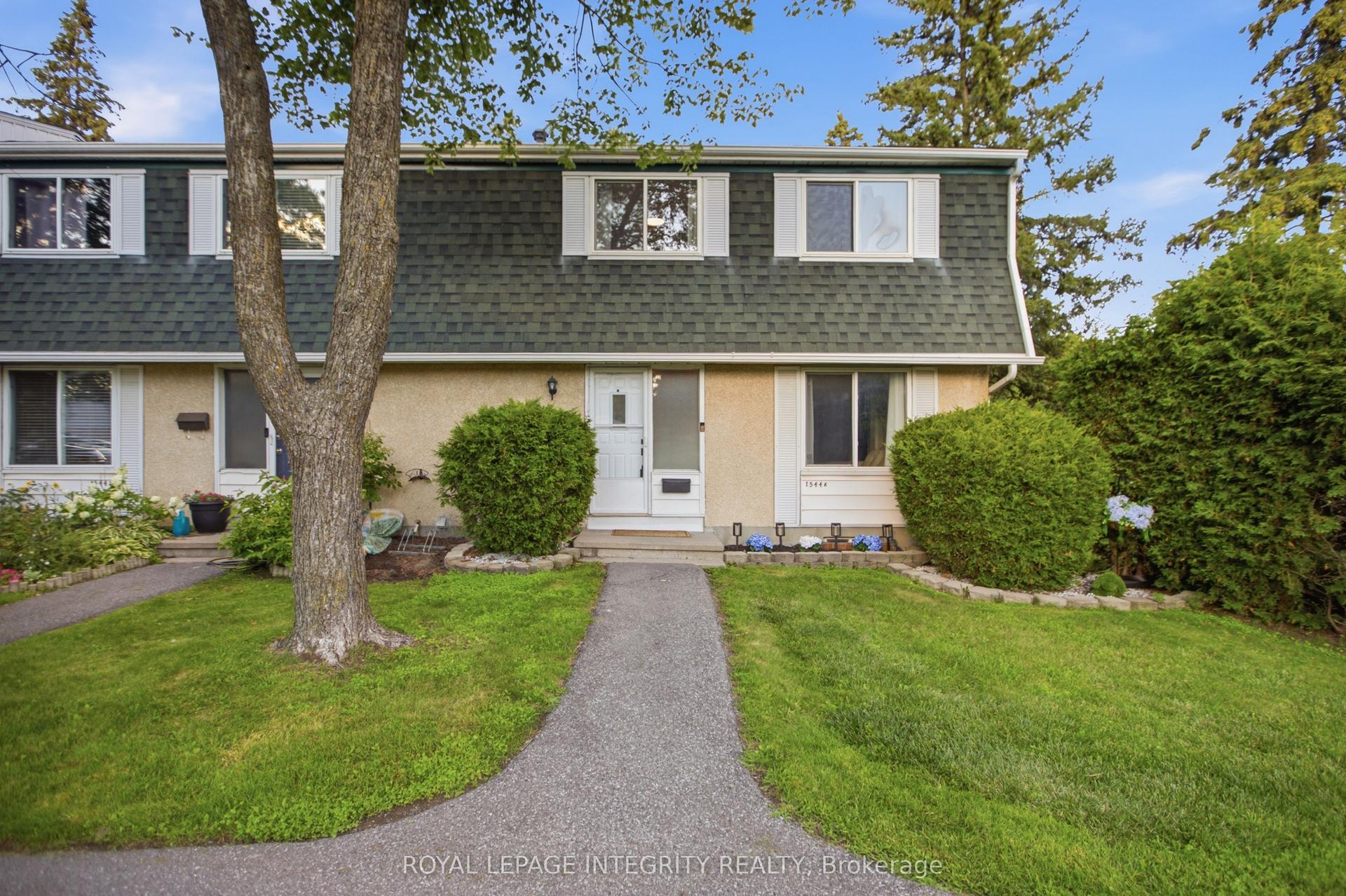 1544K Beaverpond Drive, Cyrville - Carson Grove - Pineview — Condo Town for sale, photo 1