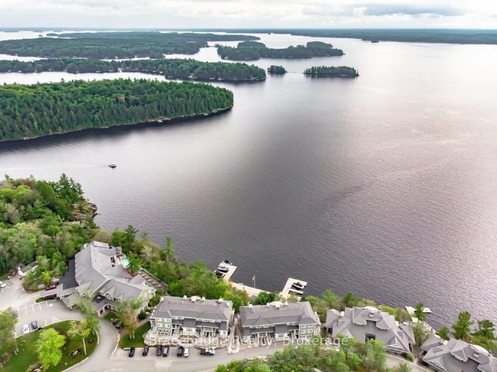 1869 Muskoka Rd 118 Highway W L203-A2 #L203-A2, Muskoka Lakes — Condo for sale, photo 1