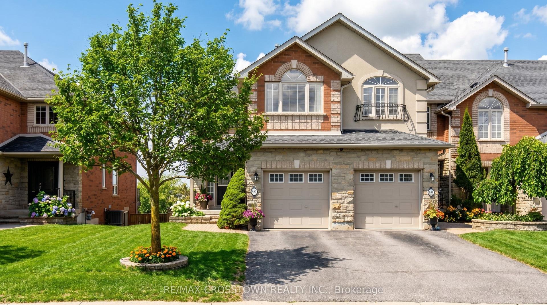 324 Cundles Road E — photo 1