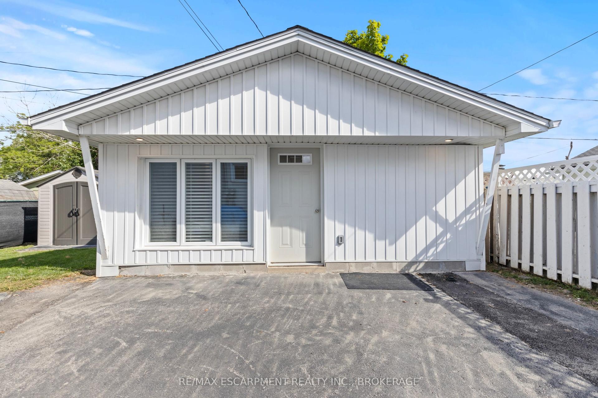 362 Gatfield Avenue Unit 2 #Unit 2, Welland — Detached for lease, photo 1