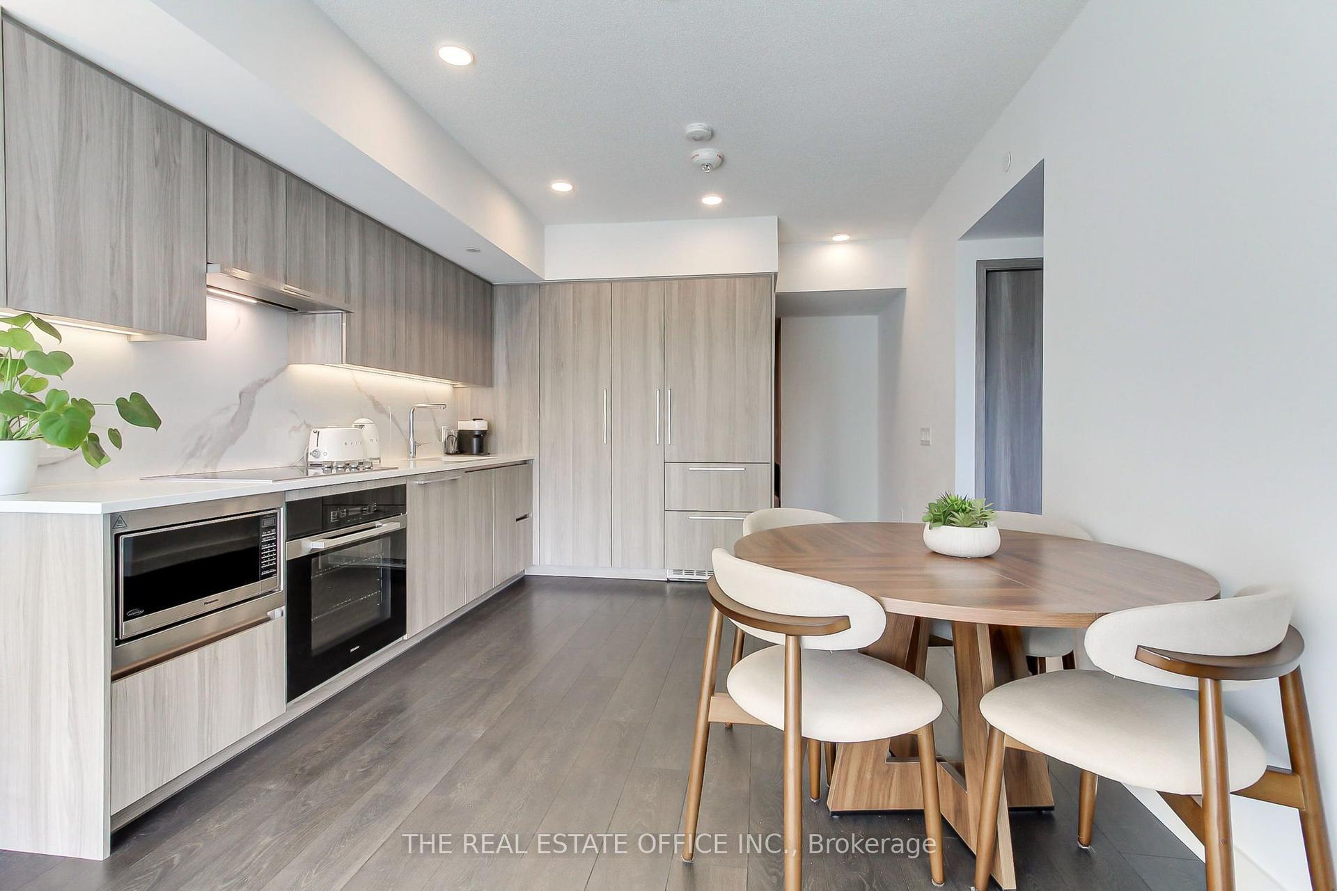 1 Concord Cityplace Way 611 #611, Toronto — Condo for lease, photo 1