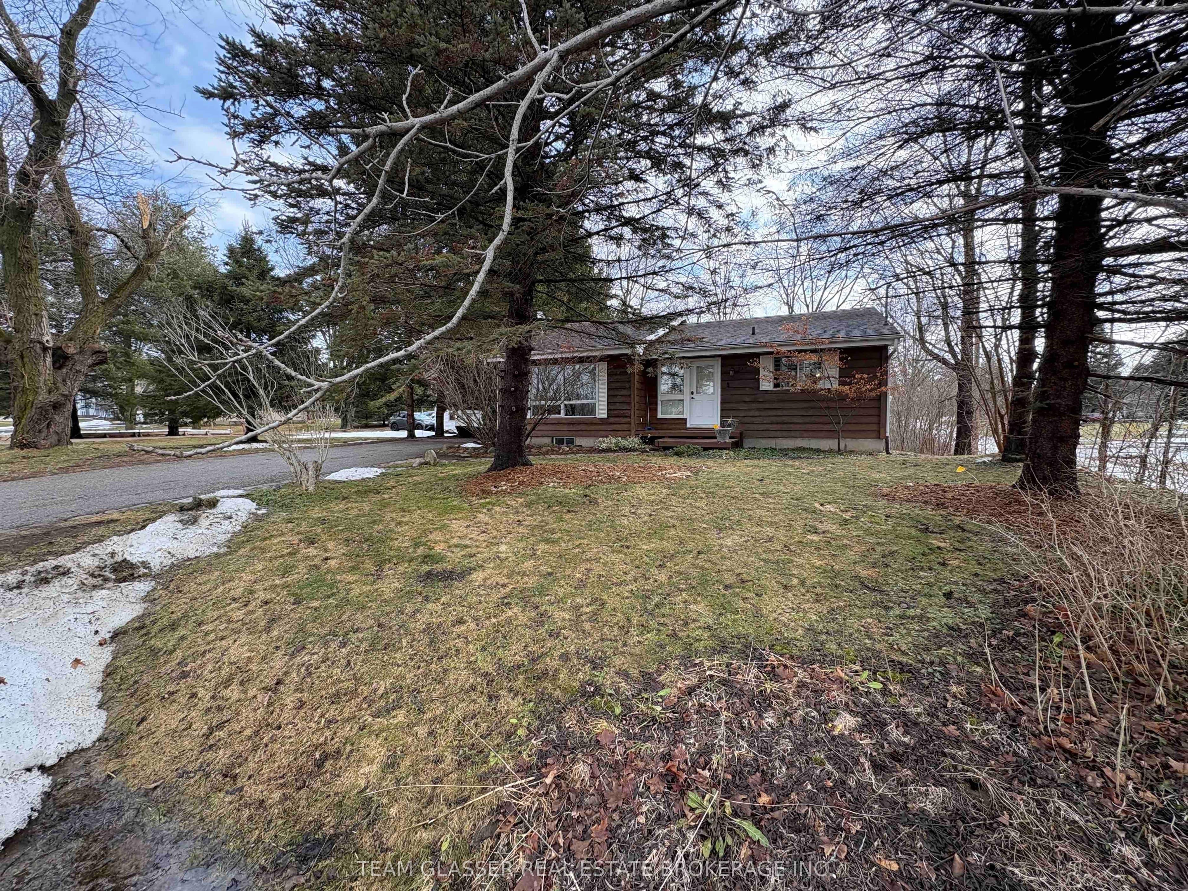 214 North Street — photo 1