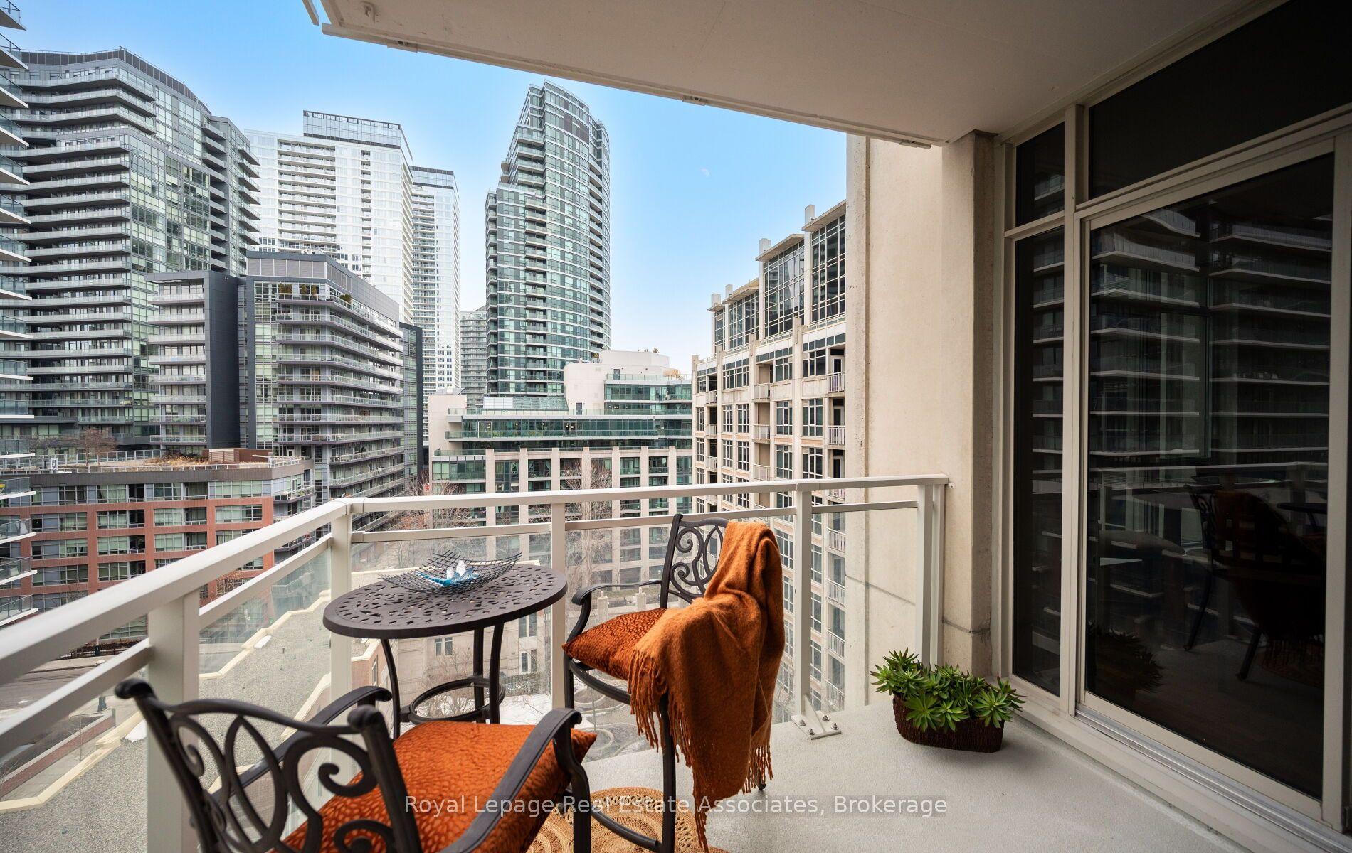 21 Grand Magazine Street 908 #908 — photo 1