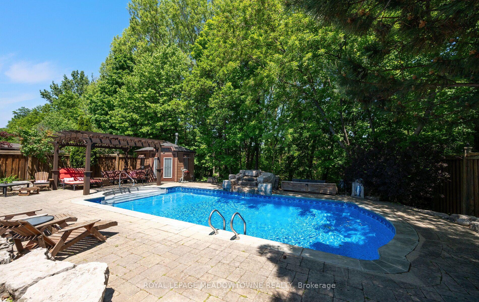 5 McNutt Street, Brampton — Detached for sale, photo 1