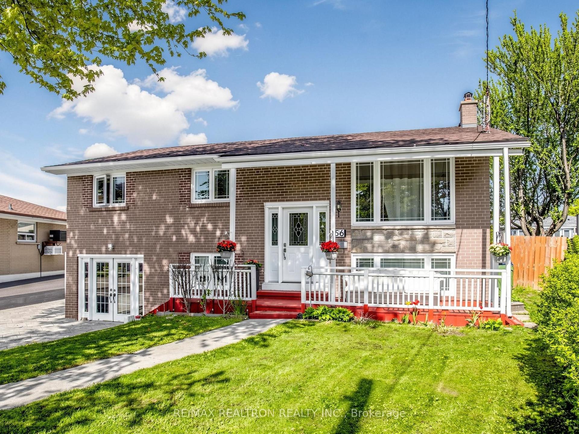 56 Candlewood Crescent — photo 1
