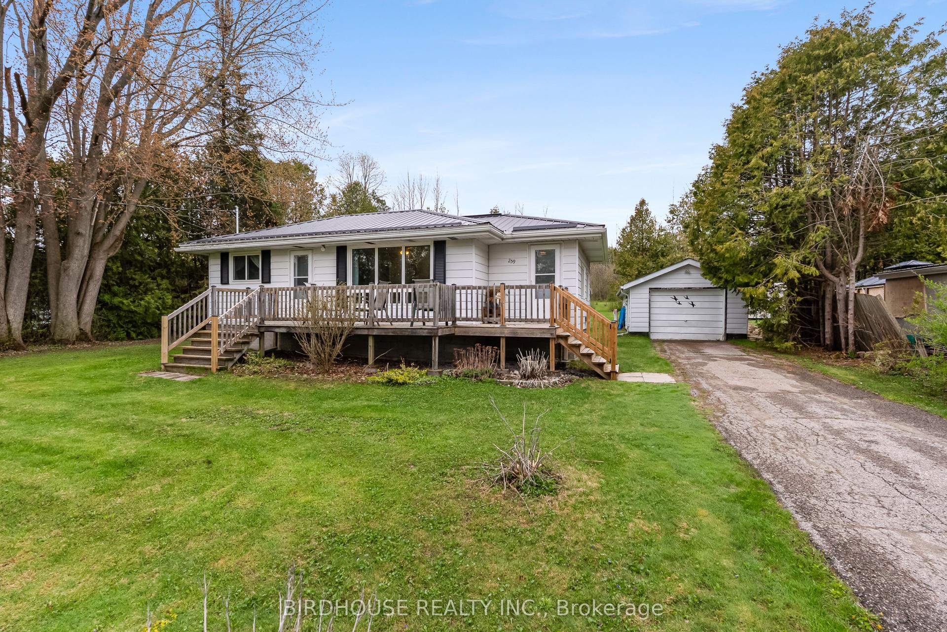 259 George Drive — photo 1