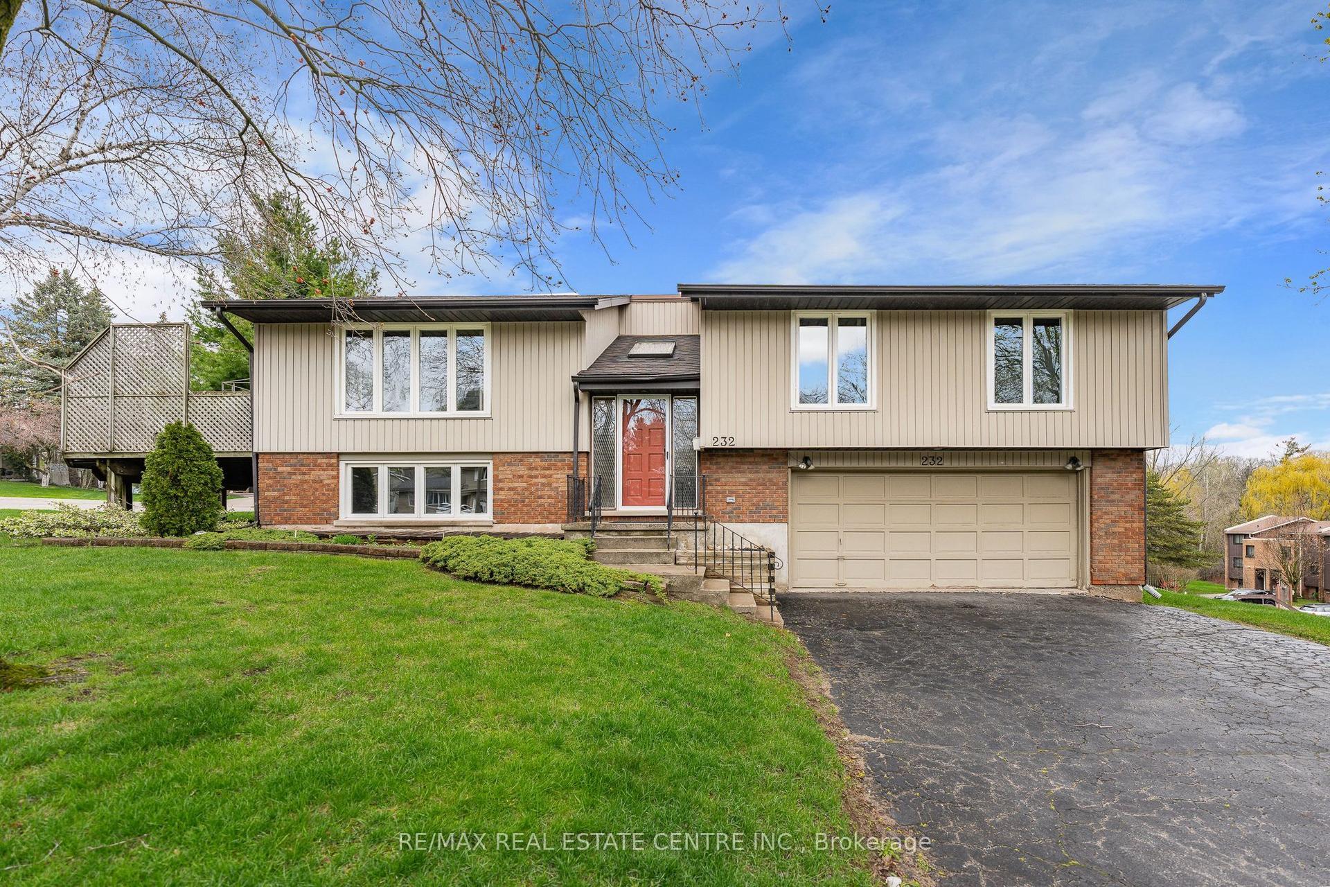 232 Salisbury Avenue — photo 1