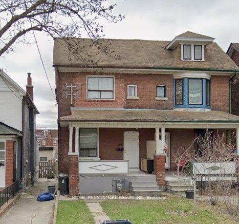 19 Armstrong Avenue, Toronto — Semi-Detached for lease, photo 1
