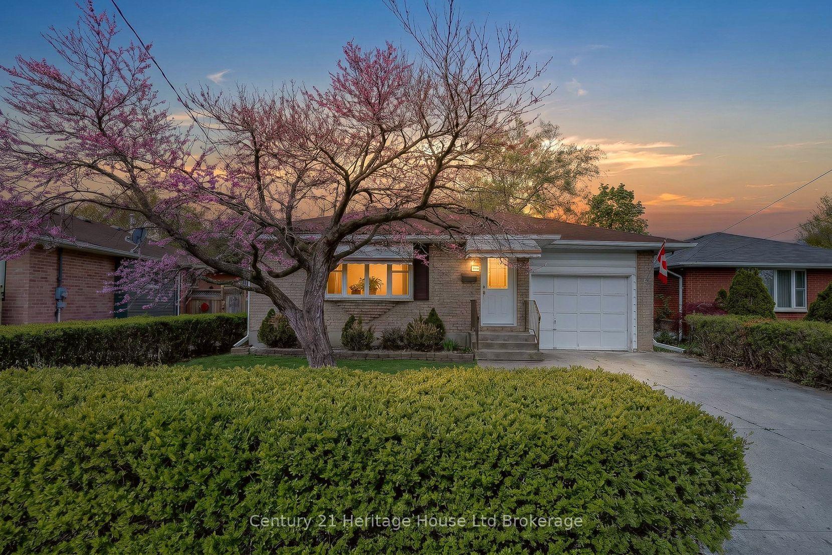 815 Verulam Street — photo 1