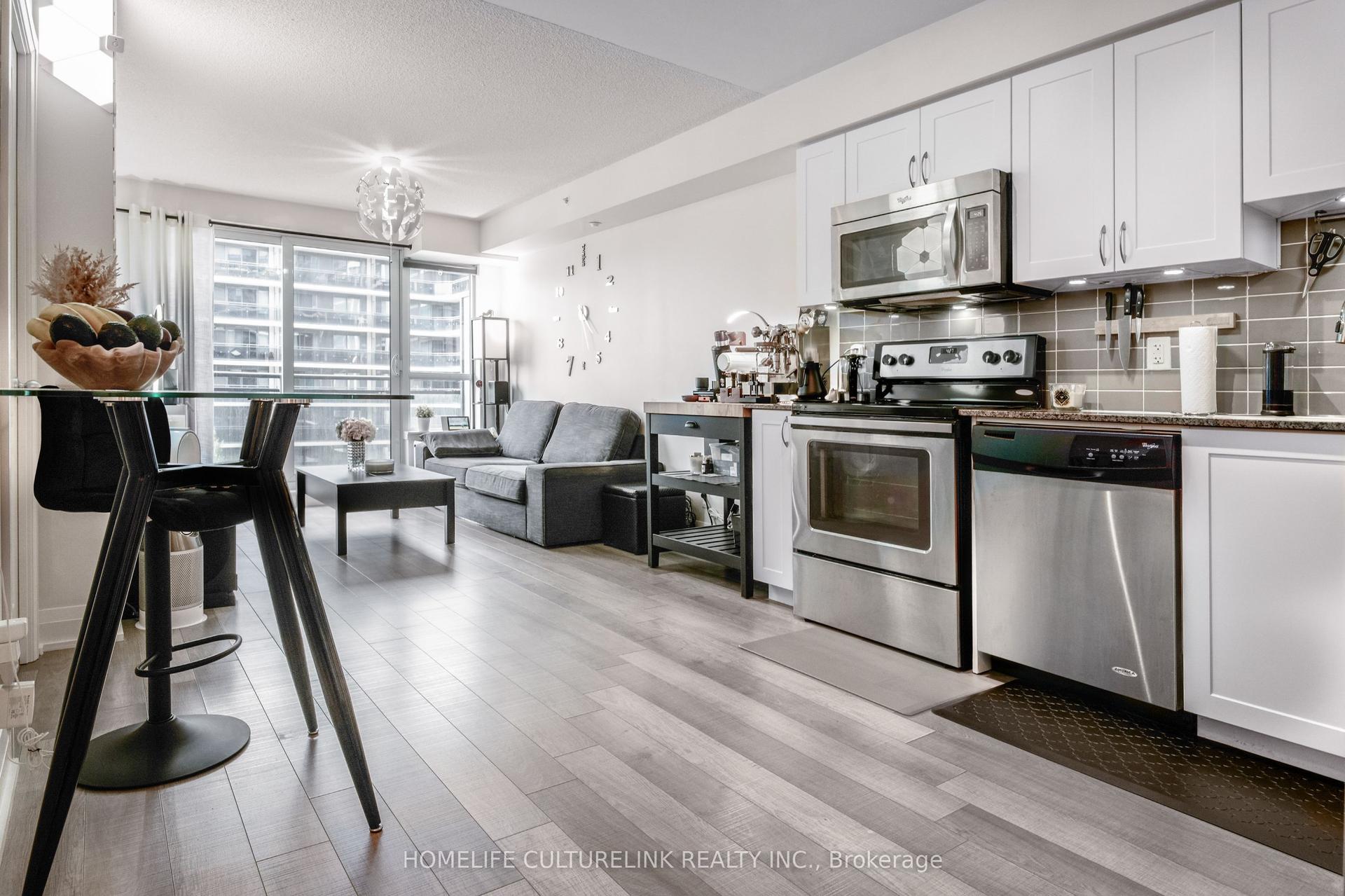 372 Highway 7 East Highway 616 #616, Richmond Hill — Condo for sale, photo 1