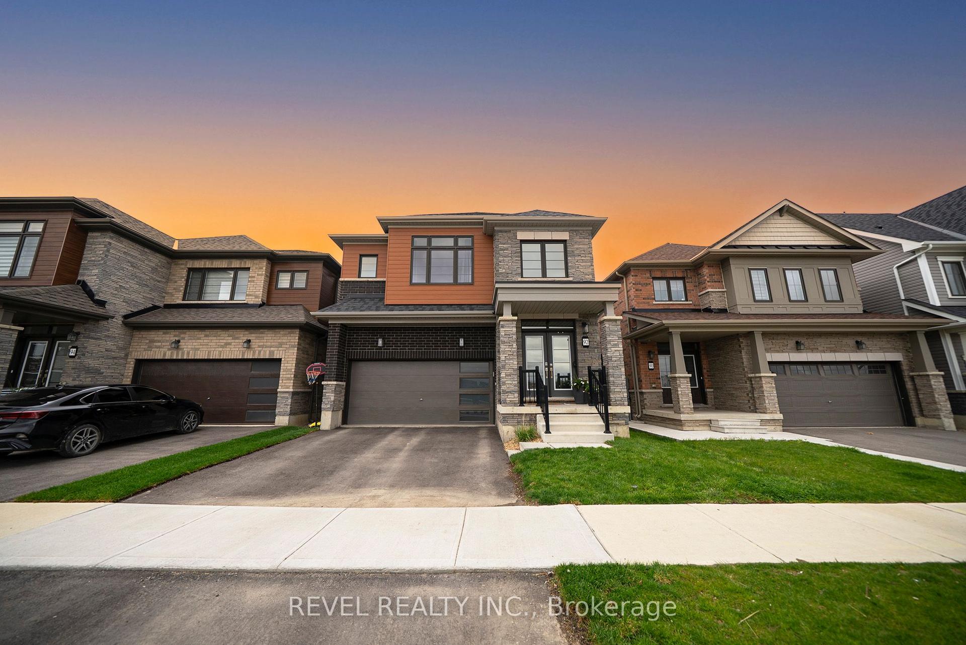 92 Bellhouse Avenue — photo 1