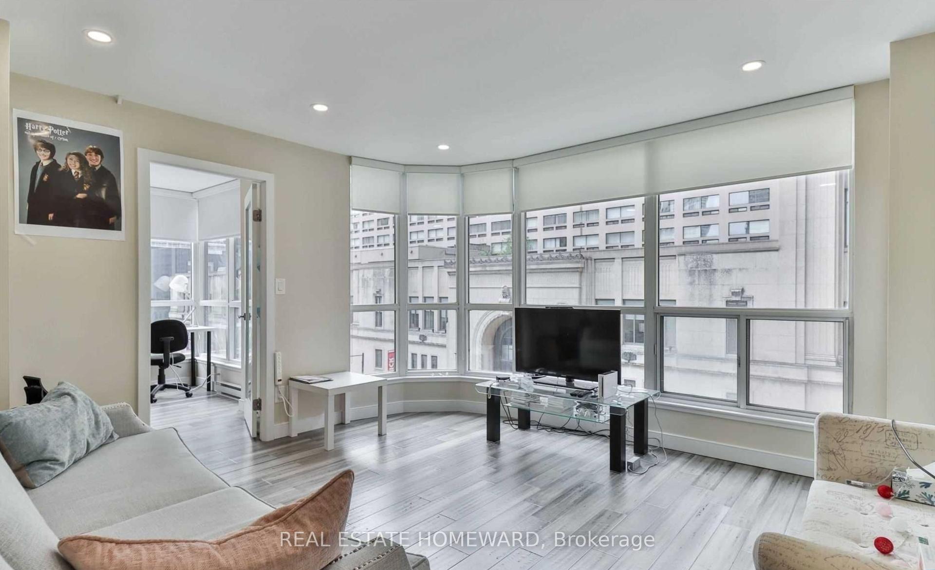 7 Carlton Street 406 #406, Toronto — Condo for lease, photo 1